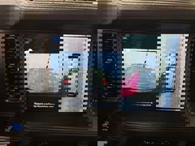 New 2025 Ford Bronco Badlands image 11