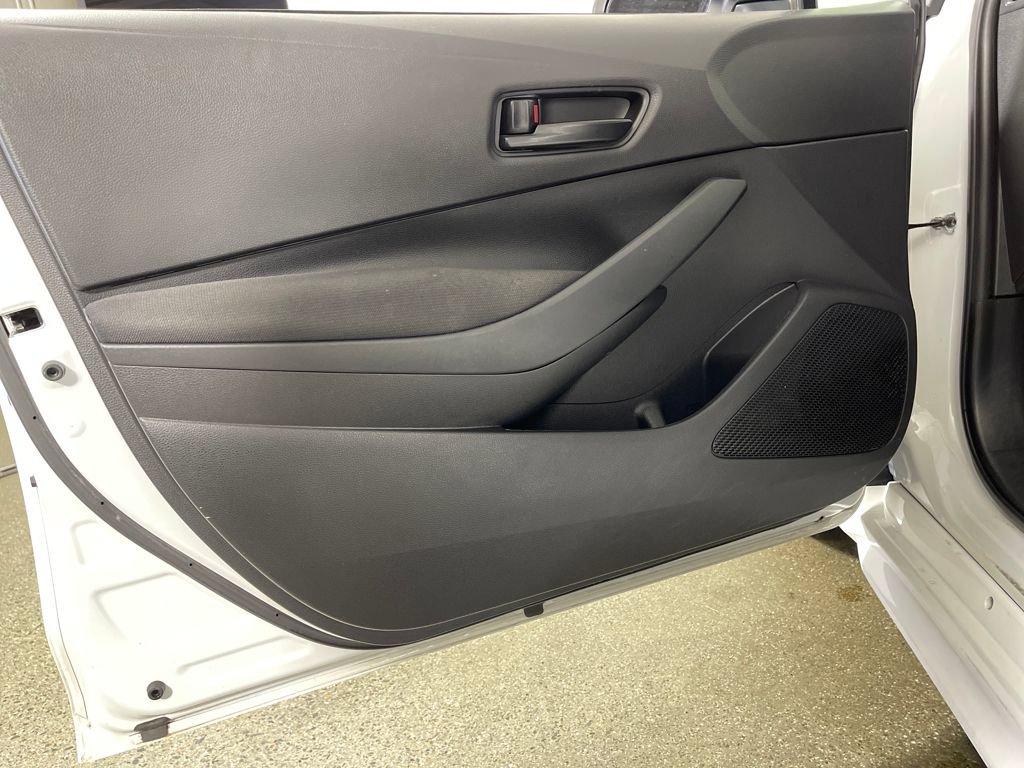 Certified 2023 Toyota Corolla LE FWD image 17