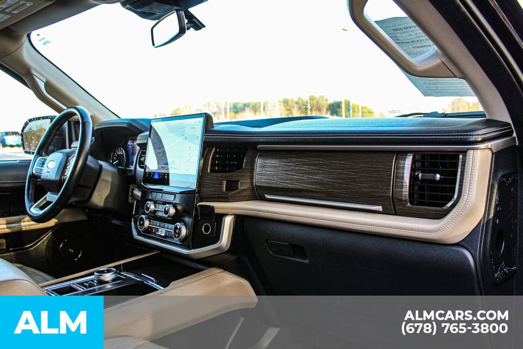 Used 2024 Ford Expedition Max Limited RWD image 25