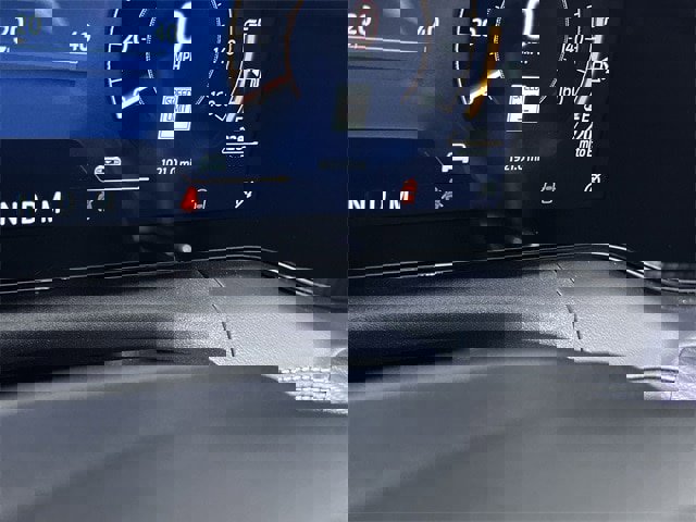 Used 2025 Ford Mustang GT Premium image 12