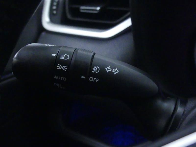 Used 2021 Toyota RAV4 XSE AWD/4WD image 17
