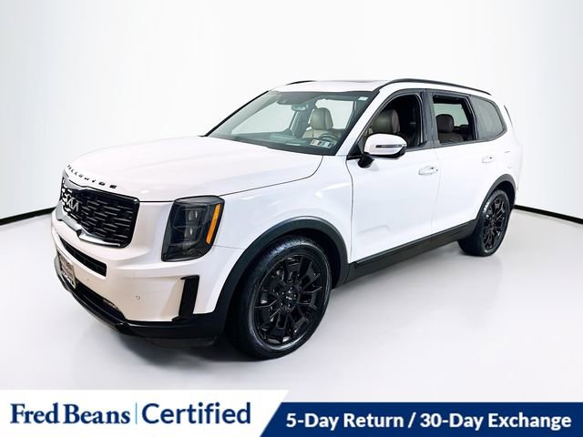 Used 2022 Kia Telluride SX w/ SX Prestige Package image 3