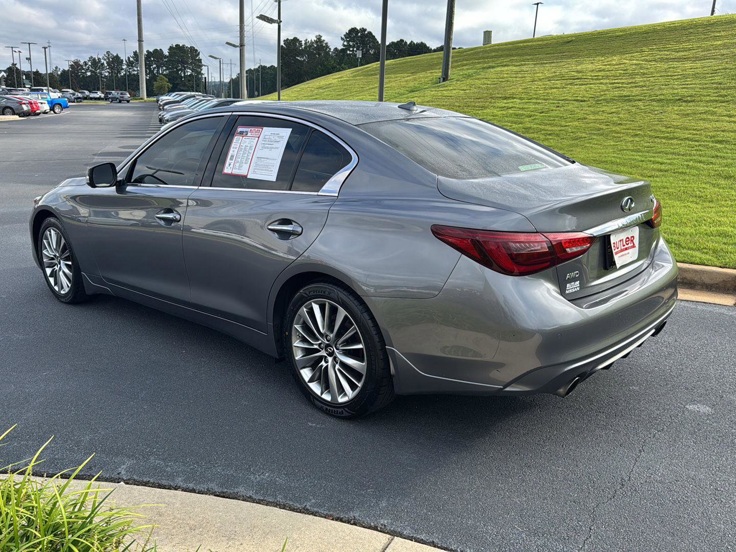 Used 2022 INFINITI Q50 Luxe w/ Cargo Package image 3