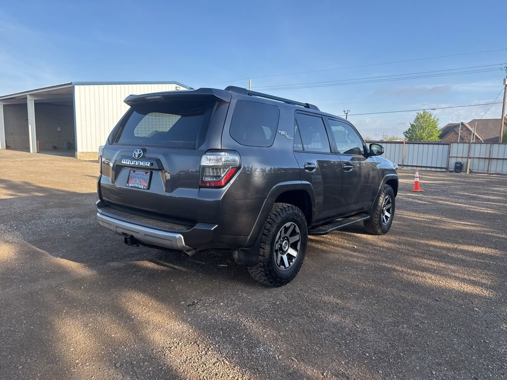 Used 2020 Toyota 4Runner TRD Off-Road image 6