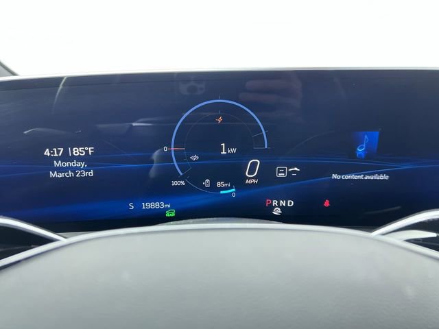 Used 2024 Cadillac Lyriq Sport image 11