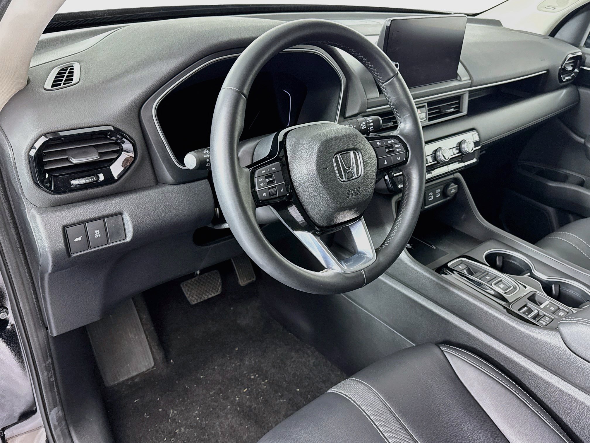 Certified 2024 Honda Pilot Touring image 9