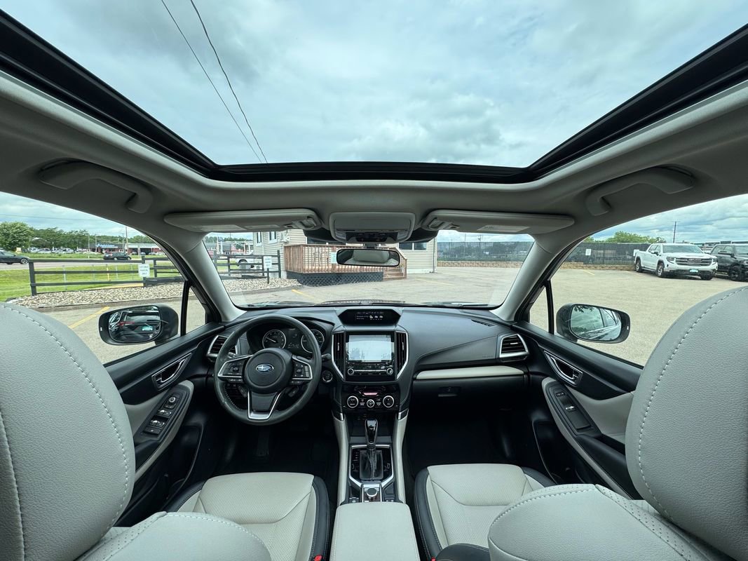 Used 2023 Subaru Forester Limited image 11