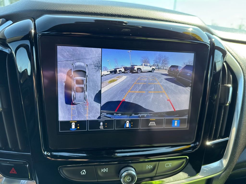 Certified 2023 Chevrolet Traverse RS w/ LPO, Floor Liner Package image 11