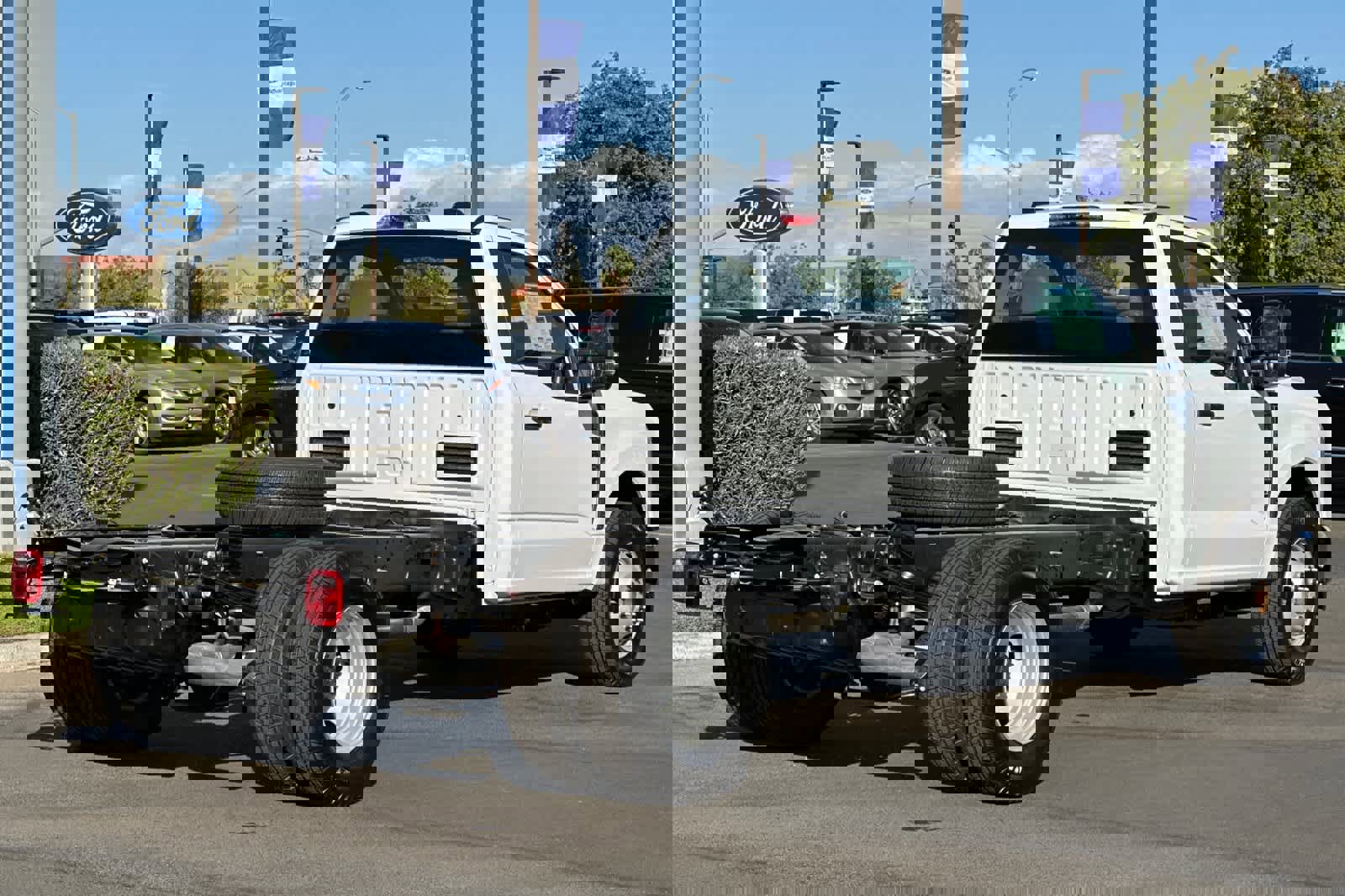 New 2024 Ford F350 XL w/ XL Chrome Package image 2