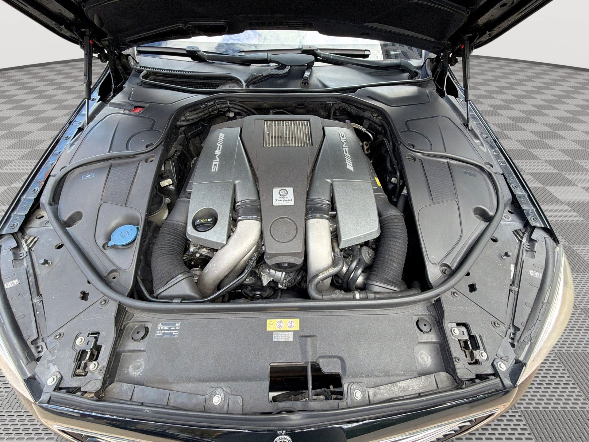 Used 2015 Mercedes-Benz S 63 AMG 4MATIC Sedan image 18