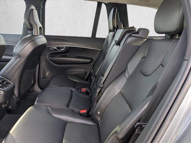 Used 2020 Volvo XC90 T5 Momentum w/ Protection Package Premier image 15