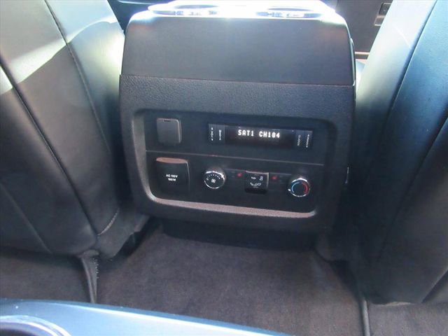Used 2017 Lincoln Navigator Select image 31
