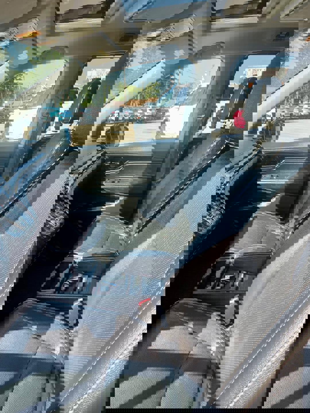 Used 2023 Honda Odyssey Elite image 15