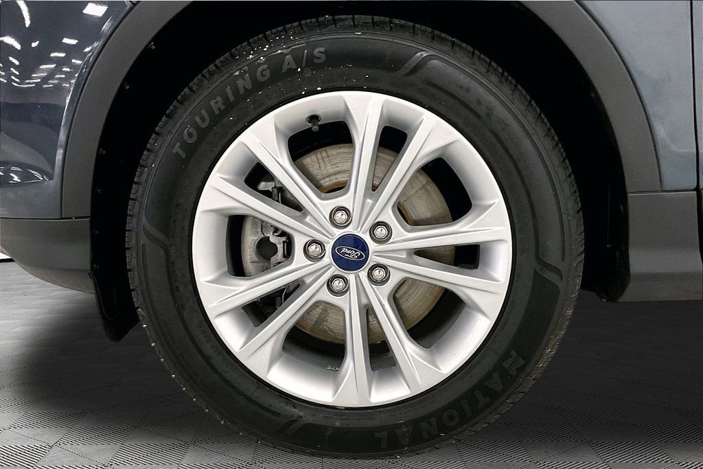 Used 2019 Ford Escape SEL image 26