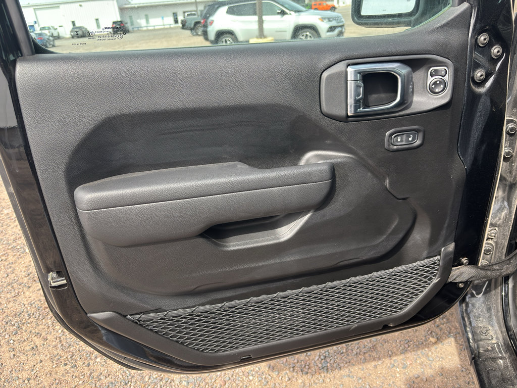 New 2025 Jeep Wrangler Sport S image 18