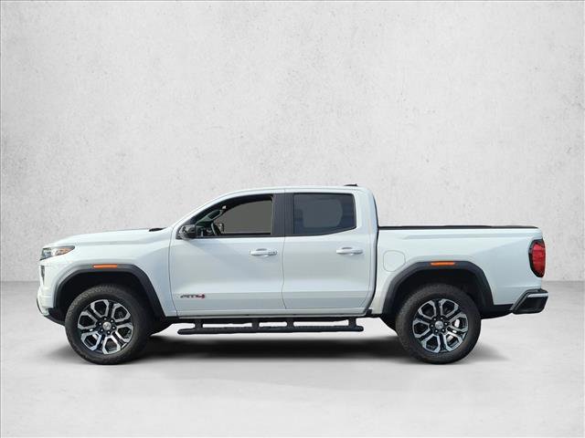 Used 2024 GMC Canyon AT4 w/ AT4 Premium Package AWD/4WD image 8