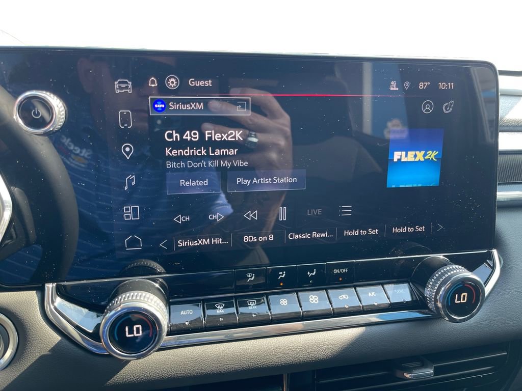 New 2026 GMC Canyon Elevation w/ Convenience Package image 30