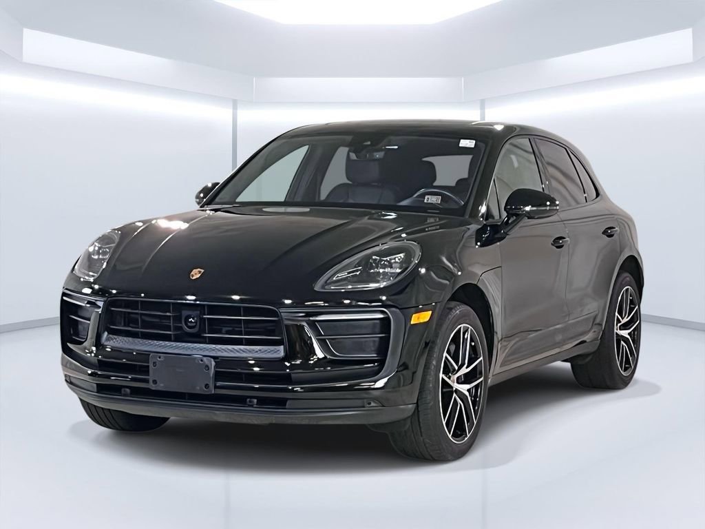 Certified 2023 Porsche Macan
