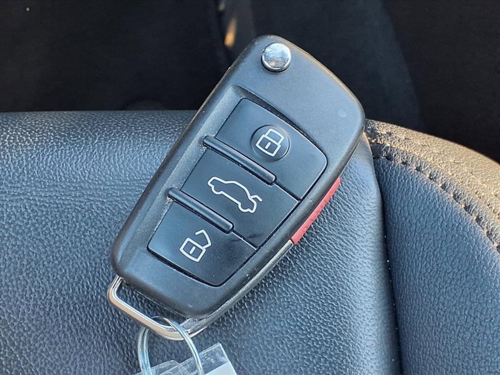 Used 2024 Audi Q3 2.0T Premium image 13