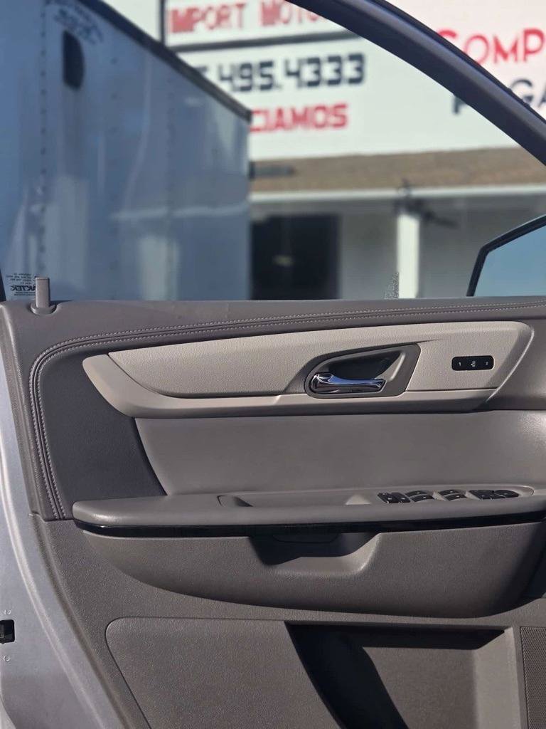 Used 2016 Chevrolet Traverse LTZ FWD image 16