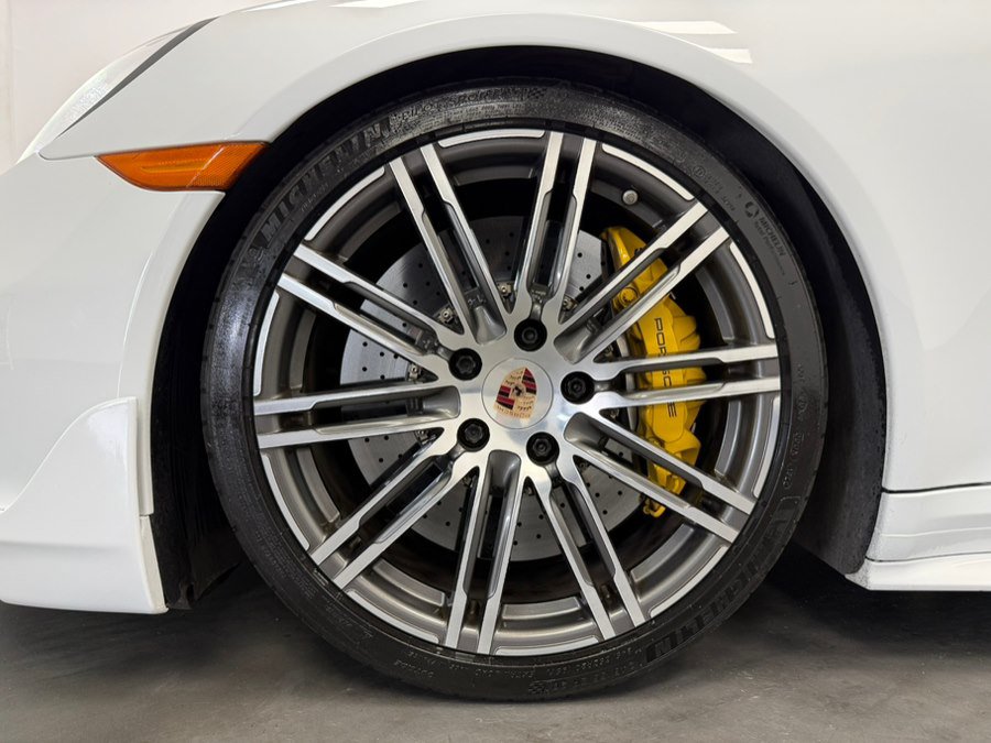 Used 2015 Porsche 911 Turbo S AWD/4WD image 60
