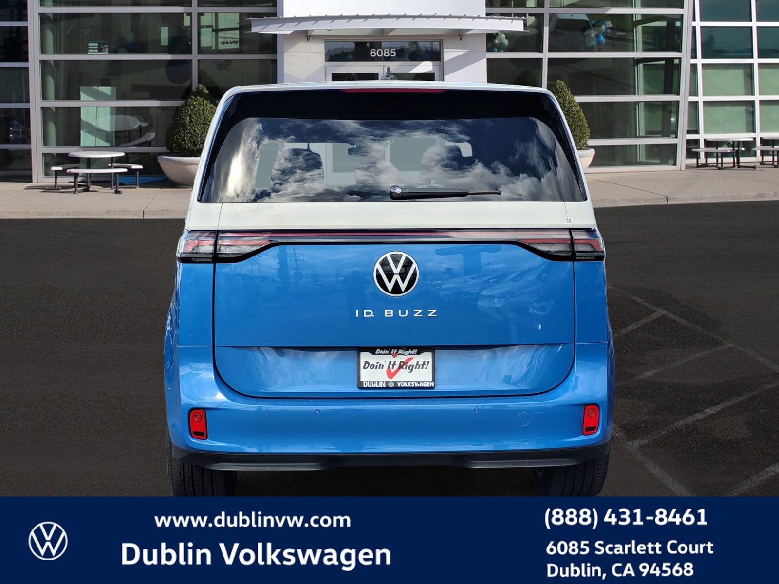 New 2025 Volkswagen ID. Buzz Pro S image 5