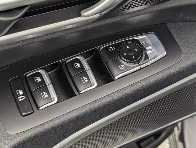 Used 2025 Kia Telluride S AWD/4WD image 10
