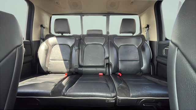 Used 2019 RAM 1500 Laramie AWD/4WD image 20