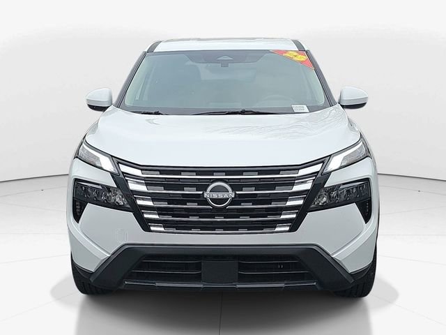 Used 2025 Nissan Rogue SV image 8