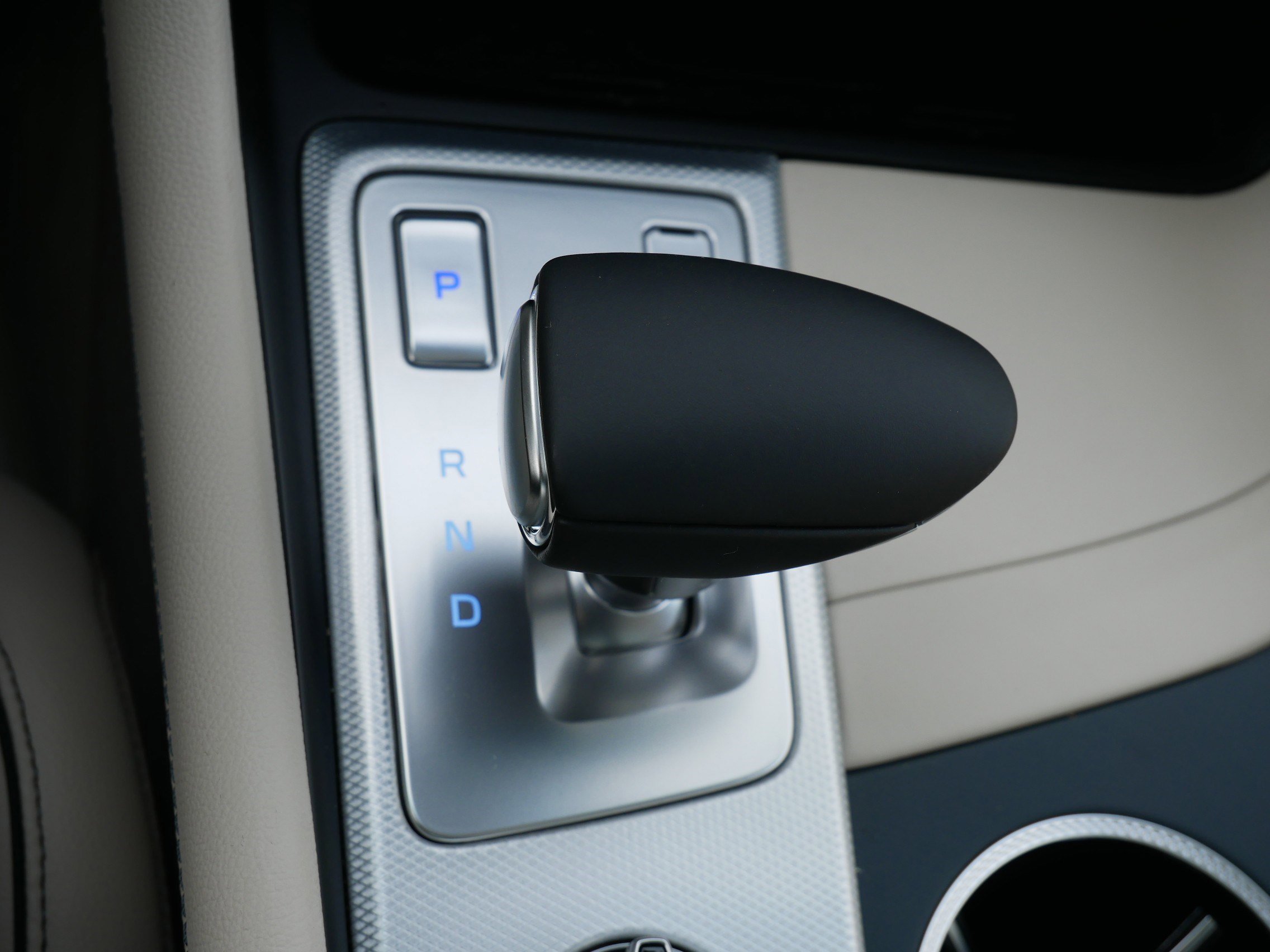 New 2026 Genesis G70 2.5T Prestige image 9