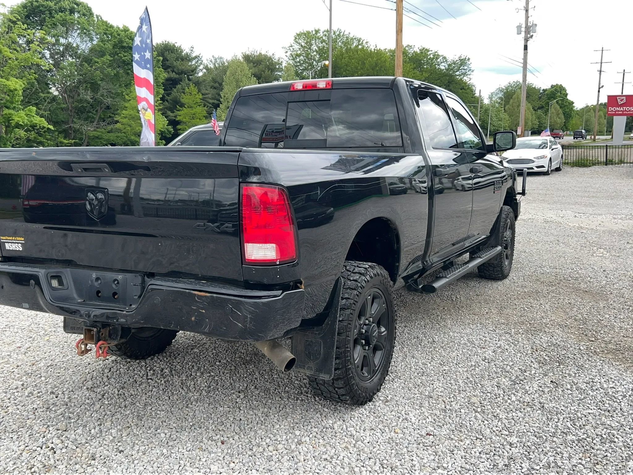 Used 2016 RAM 2500 SLT w/ Black Appearance Group AWD/4WD image 7