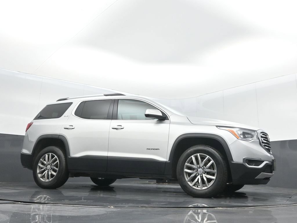 Used 2017 GMC Acadia SLE image 29