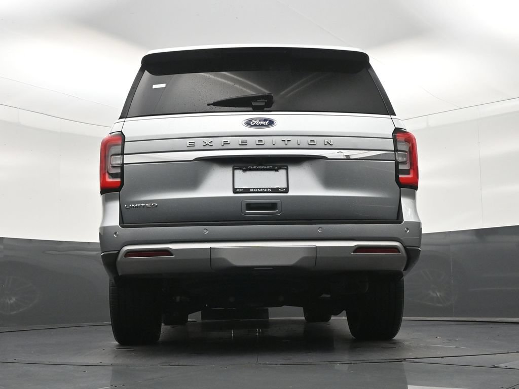 Used 2023 Ford Expedition Limited AWD/4WD image 26