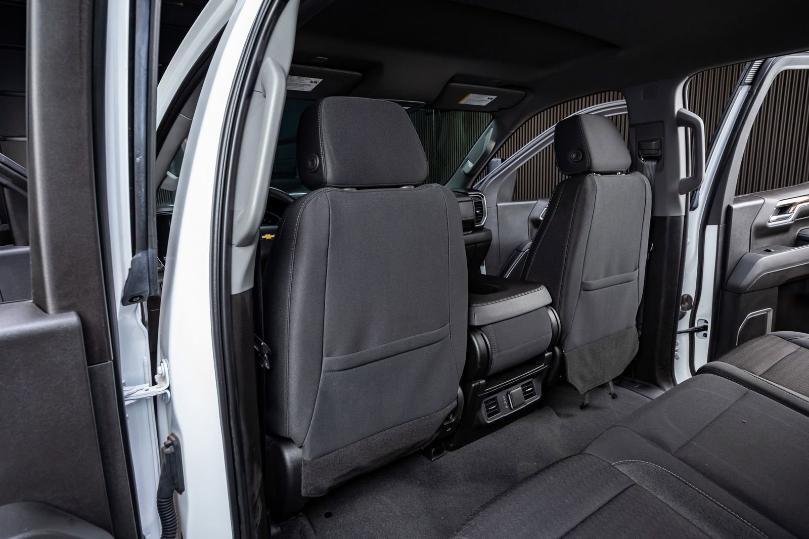 Used 2023 Chevrolet Silverado 1500 LT w/ Z71 Off-Road Package image 33