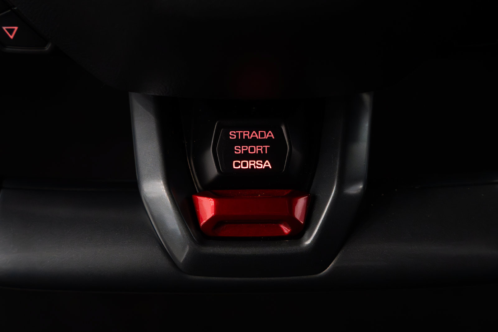 Used 2017 Lamborghini Huracan LP 580-2 RWD image 15