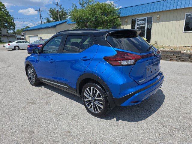 Used 2021 Nissan Kicks SR w/ SR Premium Package image 4
