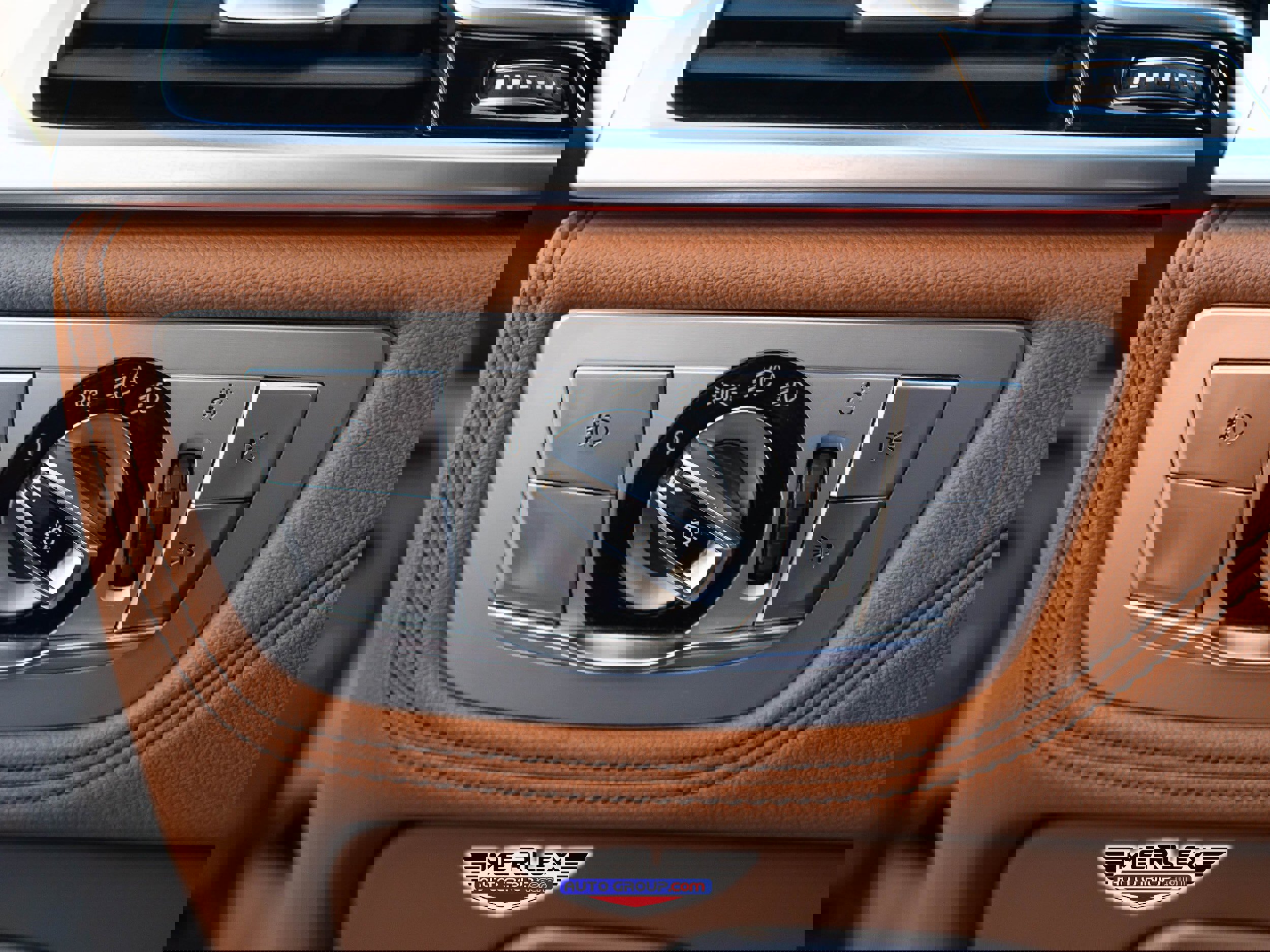 Used 2018 BMW 750i w/ Executive Package image 38