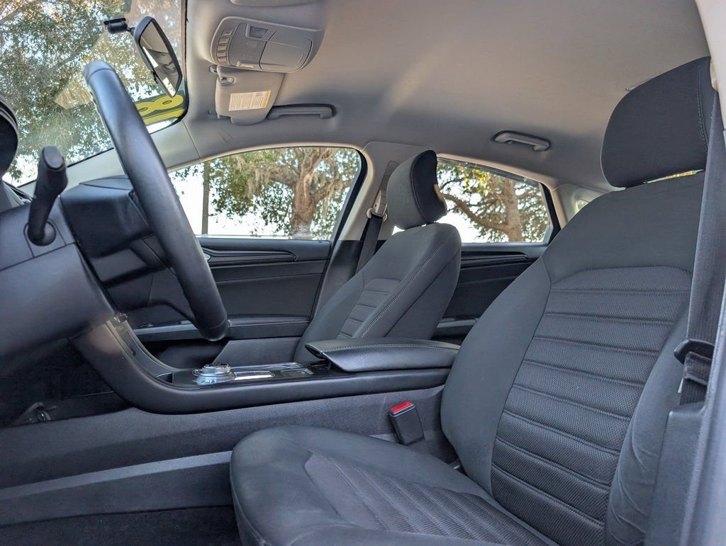 Used 2018 Ford Fusion S w/ Equipment Group 101A image 16