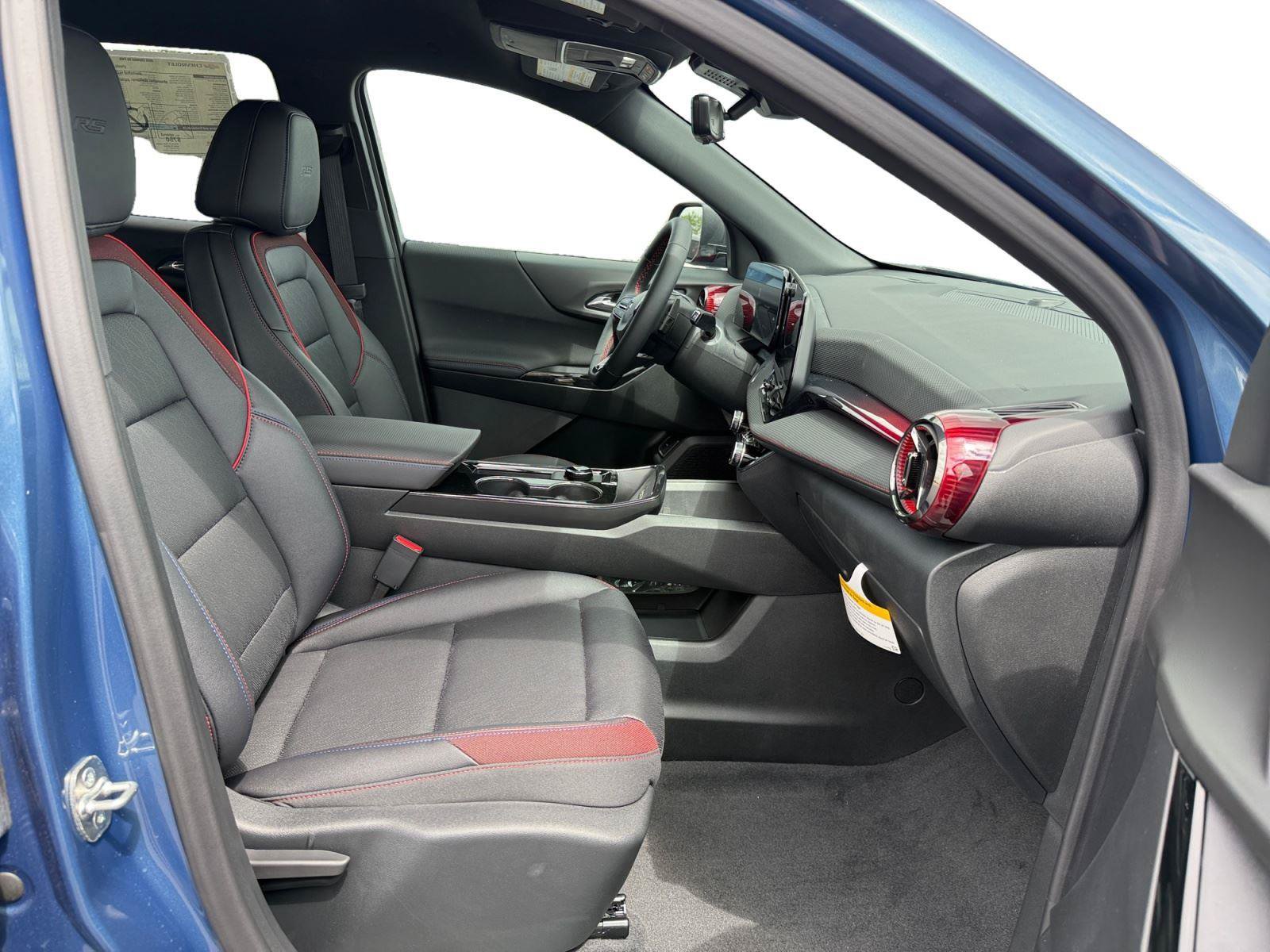 New 2026 Chevrolet Equinox RS w/ Safety and Technology Package FWD image 19