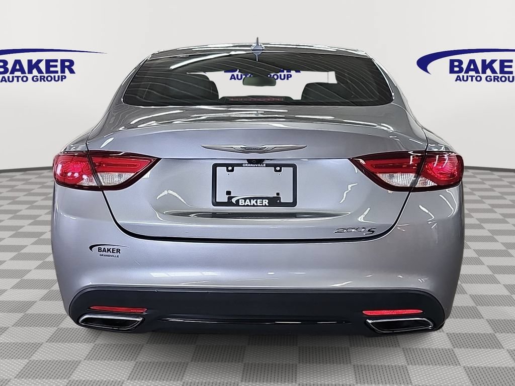 Used 2015 Chrysler 200 S w/ Navigation & Sound Group I FWD image 6