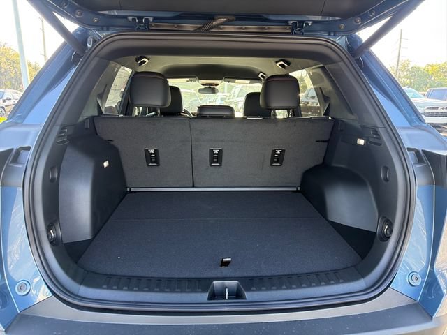 New 2027 Chevrolet Equinox RS w/ Convenience Package III FWD image 11