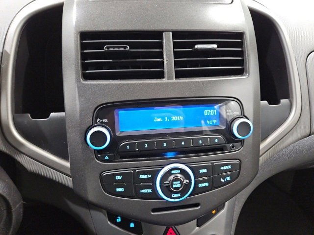 Used 2015 Chevrolet Sonic LT image 19