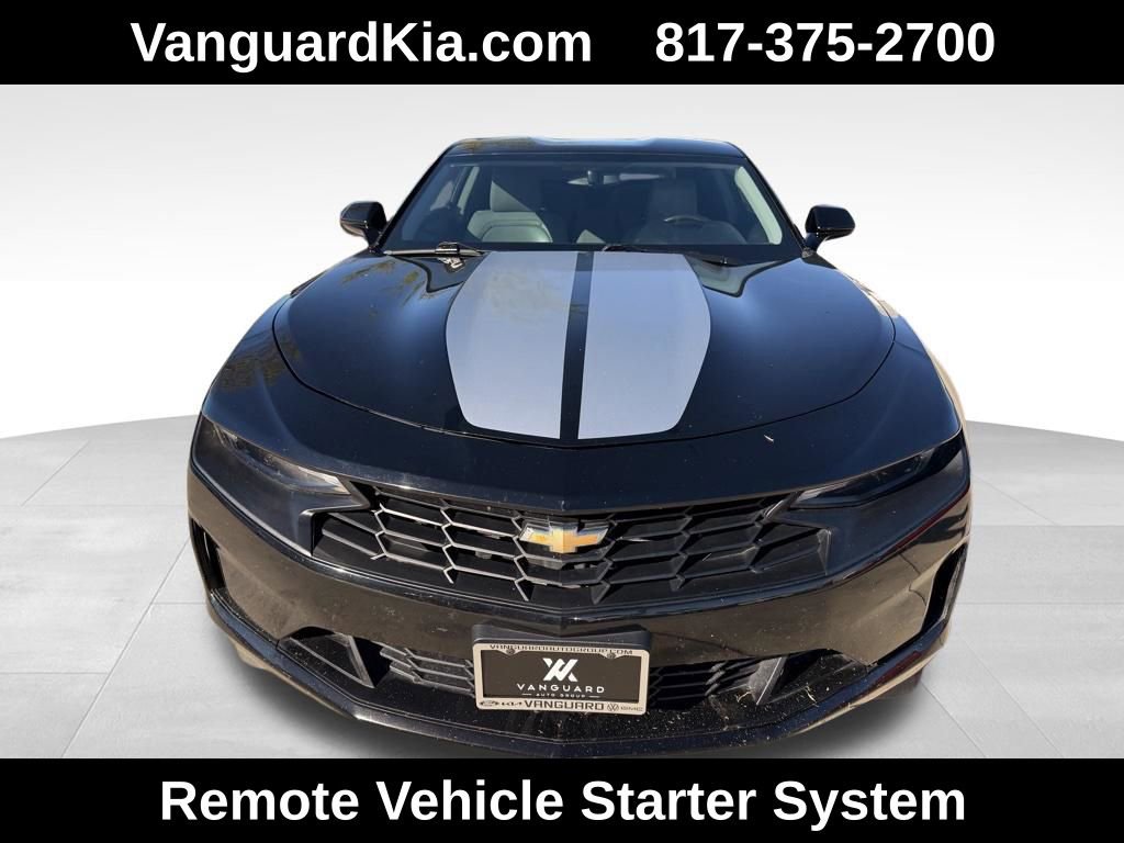 Used 2020 Chevrolet Camaro LT w/ Technology Package image 7