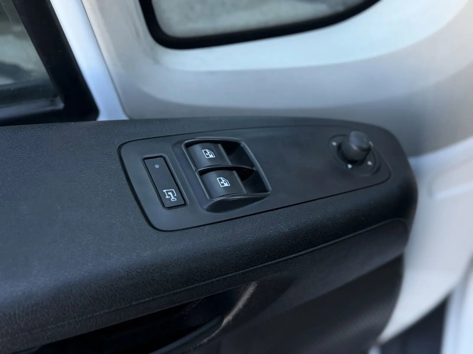 Used 2016 RAM ProMaster 1500 w/ Mopar Trailer Tow Group image 19