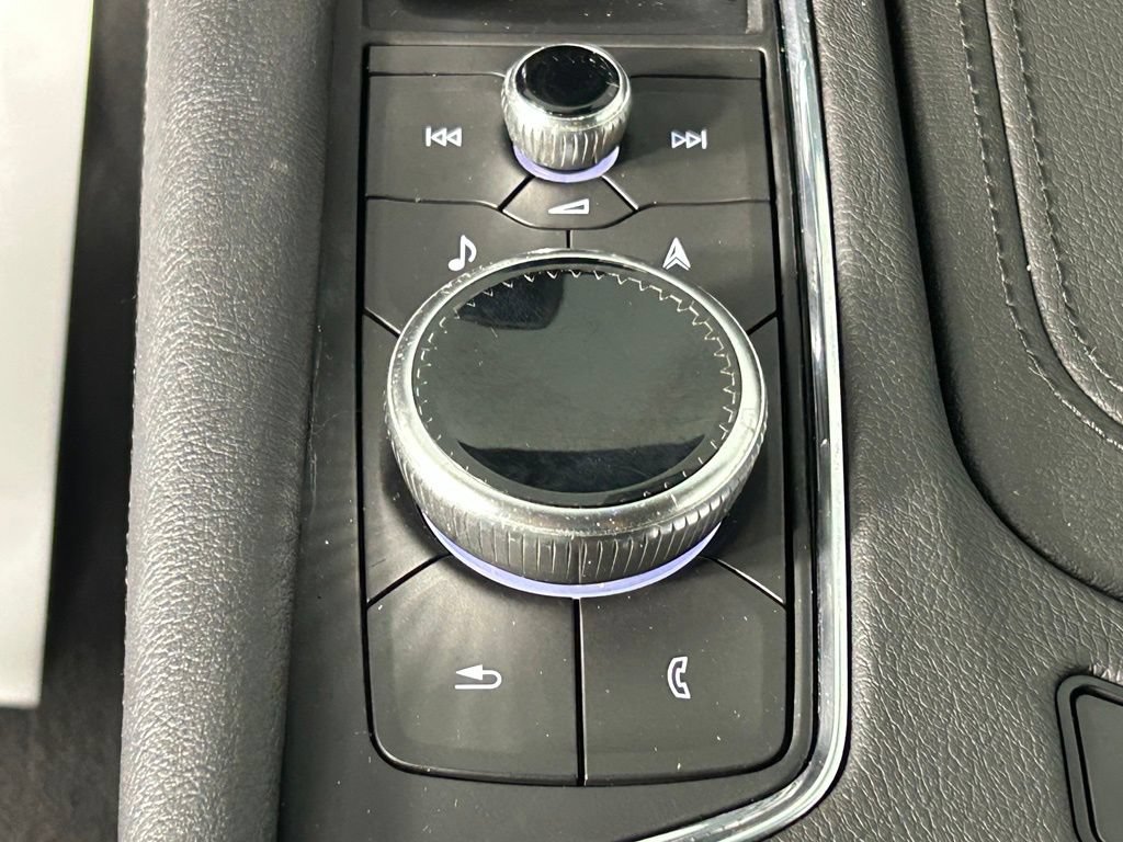 Used 2023 Cadillac XT5 Premium Luxury AWD/4WD image 24