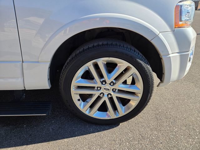 Used 2016 Ford Expedition Platinum image 30