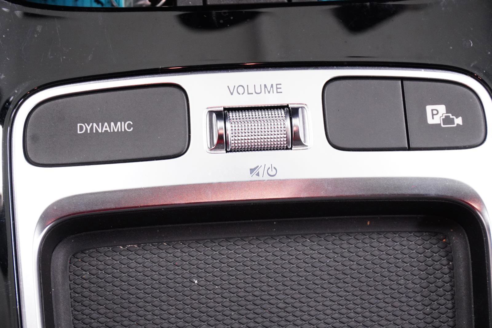 Used 2025 Mercedes-Benz GLA 250 image 31