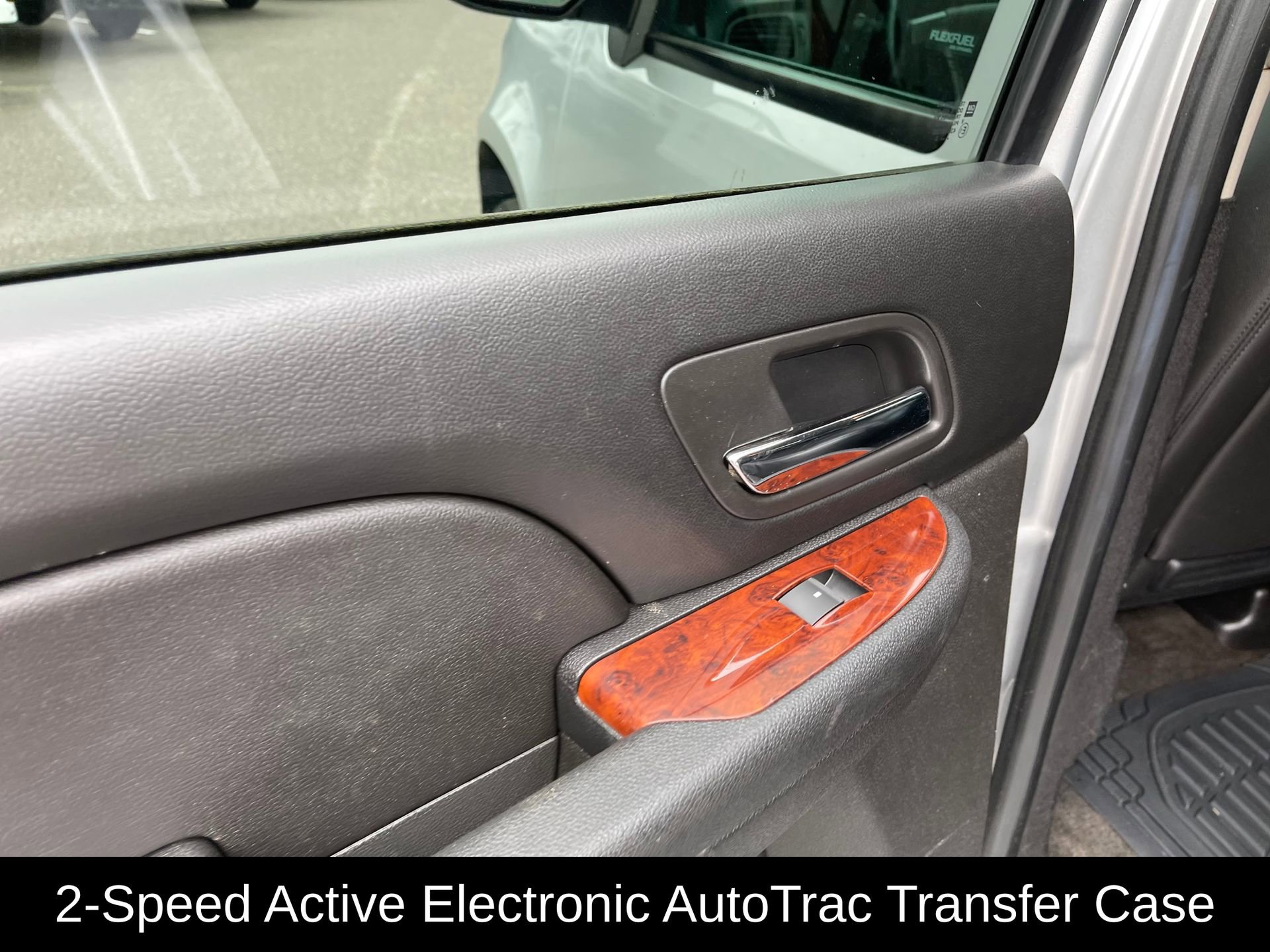 Used 2013 Chevrolet Tahoe LTZ image 20