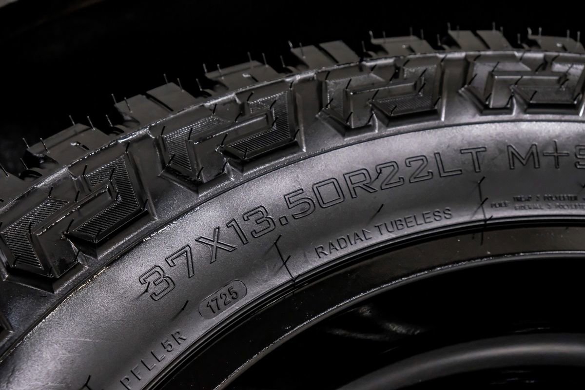 Used 2024 Ford F450 Limited w/ FX4 Off-Road Package image 60