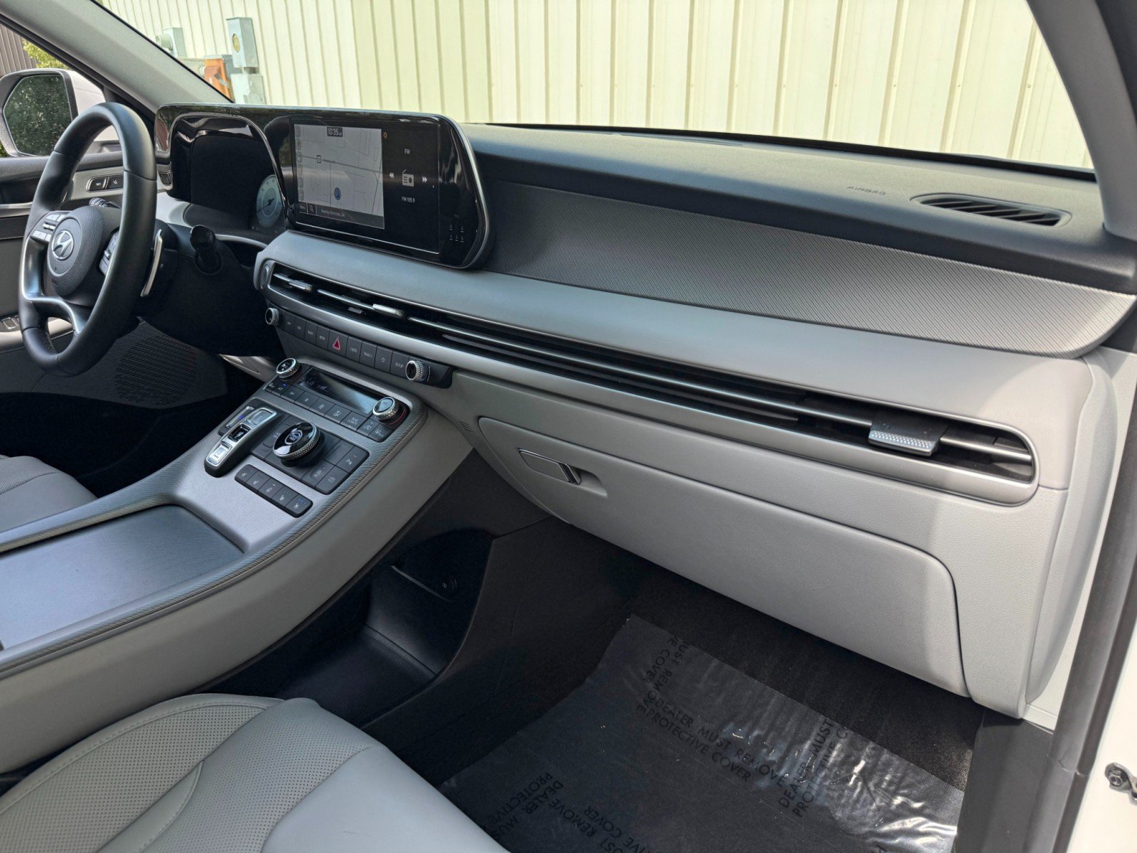 Used 2025 Hyundai Palisade SEL FWD image 12